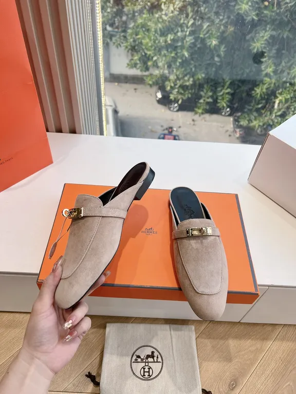 Hermes Shoe 